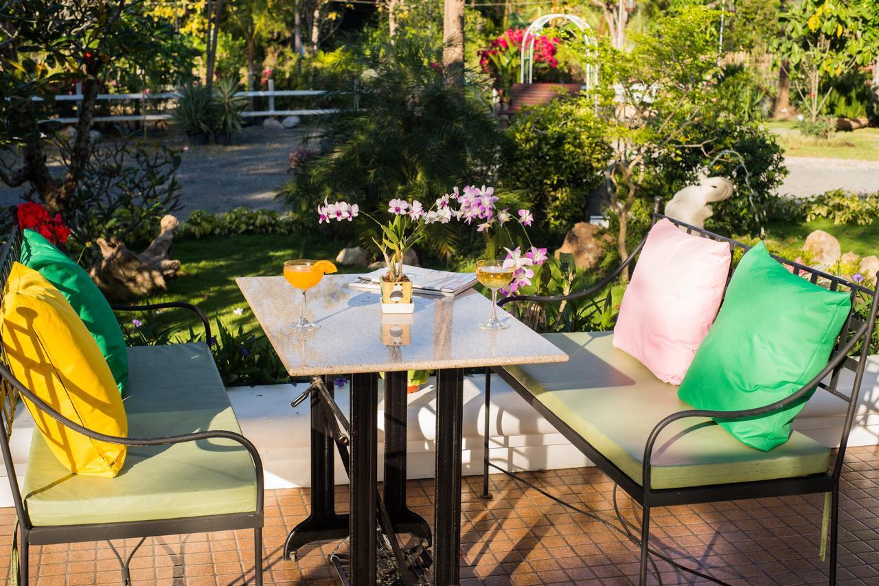 Radateeree Resort Чиангмай Екстериор снимка